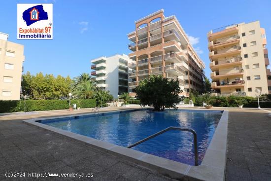 APARTAMENTO EN PASEO JAIME I - 1A. LINEA CON PISCINA - TARRAGONA