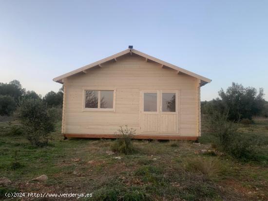 Venta de Finca Rústica en Pont d'Alentorn, Tarragona - 13000 m² con Casita - TARRAGONA