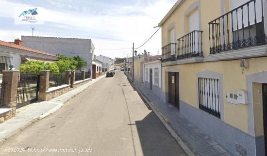 Venta casa en La Roca de la Sierra (Badajoz) - BADAJOZ