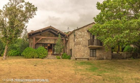 Exclusiva Casa de Piedra totalmente rehabilitada en Cerdedo - Cotobade - PONTEVEDRA