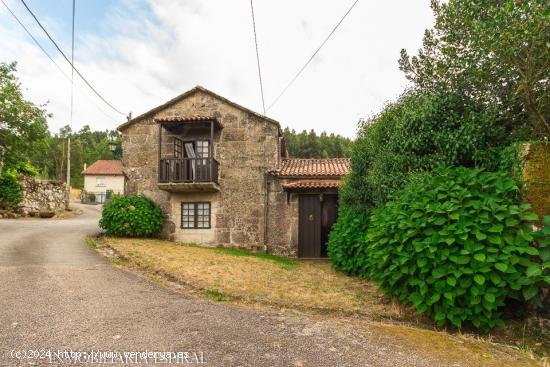 Exclusiva Casa de Piedra totalmente rehabilitada en Cerdedo - Cotobade - PONTEVEDRA