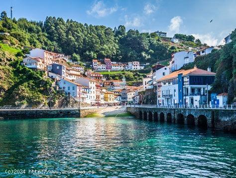 Cudillero Delicioso Pueblo Marinero  Tentador  Inmueble  Mirando al Puerto - ASTURIAS