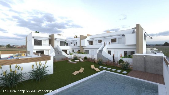  Chalet en venta a estrenar en Pilar de la Horadada (Alicante) 