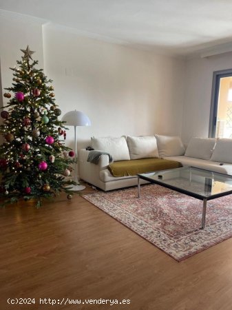 Apartamento en venta en Estepona (Málaga)