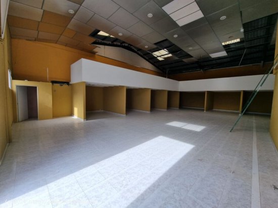 Nave industrial en Venta en Vall D Uxo, La Castellón