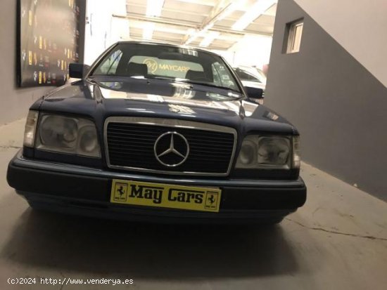 MERCEDES Clase 300 en venta en Sevilla (Sevilla) - Sevilla