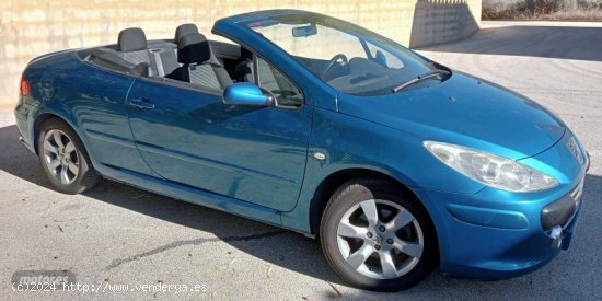 Peugeot 307 cc de 2006 con 99.750 Km por 3.475 EUR. en Alicante