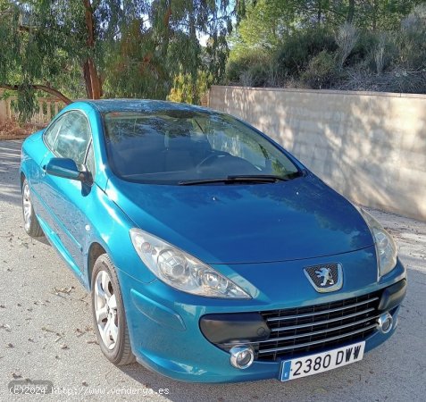 Peugeot 307 cc de 2006 con 99.750 Km por 3.475 EUR. en Alicante