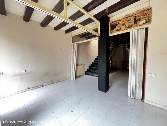 Casa en Calaf con terraza, garaje  y muuuuchas posibilidades - BARCELONA