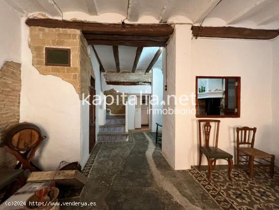 Casa a la venta en Ontinyent. - VALENCIA