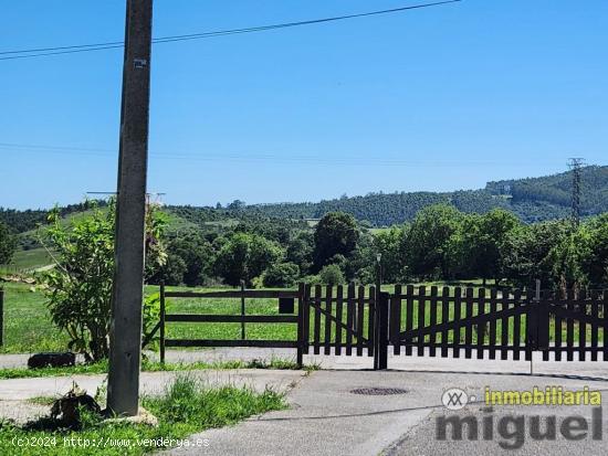 Se vende casa de campo, cuadra y garaje, con amplia parcela, en Val de San Vicente - CANTABRIA