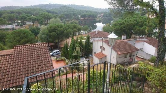  LAS JARAS JUNTO AL LAGO - PRECIOSO CHALET con Apartamento aparte y PISCINA. - CORDOBA 