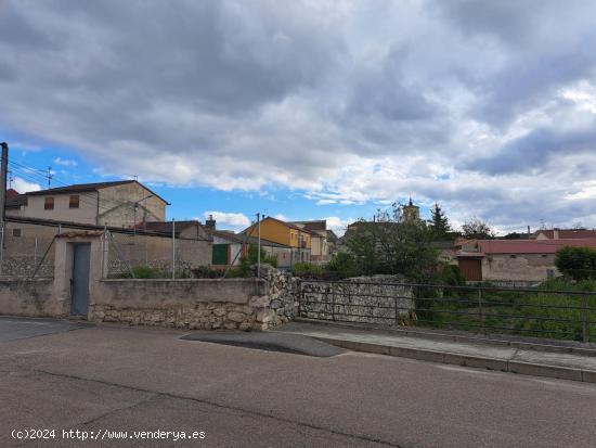 Parcela en venta en Fuentesaúco de Fuentidueña. Vallada. 196m².Ref.1948 - SEGOVIA