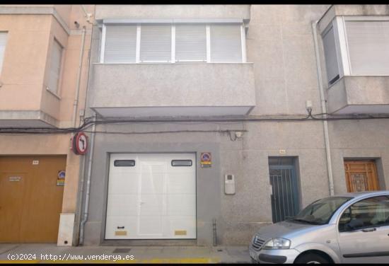  SE VENDE CASA EN CALLE SANT  PERE - VALENCIA 