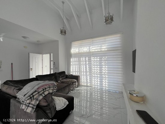  Villa en venta en Algorfa (Alicante) 