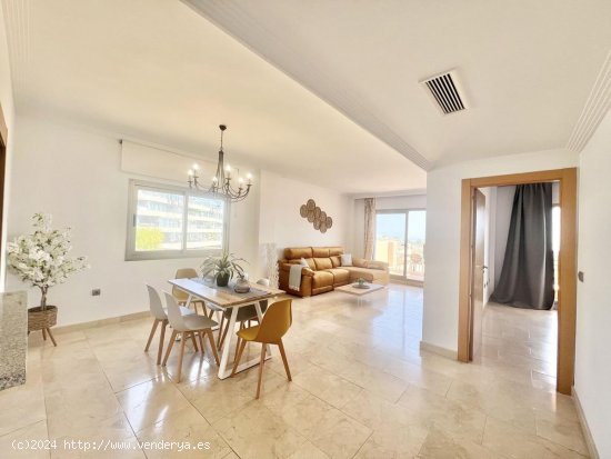 Piso en venta en Estepona (Málaga)