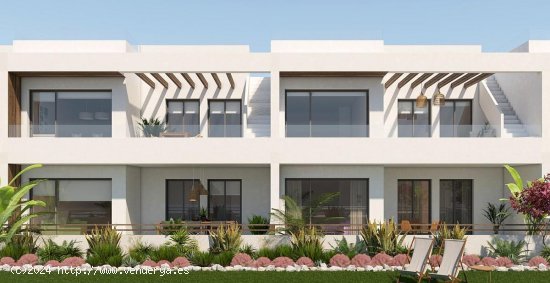 Chalet en venta a estrenar en Torrevieja (Alicante)