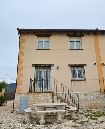 Casa-Chalet en Venta en Santo Tome Del Puerto Segovia