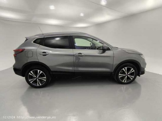 Nissan Qashqai ( 1.3 DIG-T N-Connecta 4x2 103kW )  - Sabadell