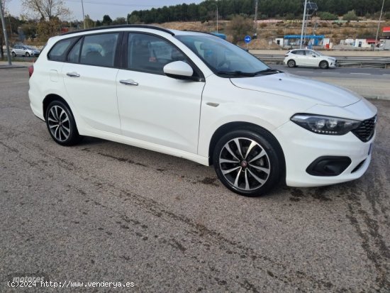  Fiat Tipo 1.6 JTD 6 VELOCIDADES de 2017 con 190.000 Km por 8.775 EUR. en Madrid 