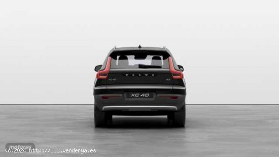 Volvo XC40 2.0 B3 CORE AUTO 163 5P de 2024 con 10 Km por 37.450 EUR. en Cadiz