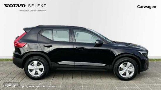 Volvo XC40 2.0 B3 ESSENTIAL AUTO 5P de 2024 con 1 Km por 35.100 EUR. en Vizcaya