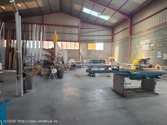 SEW VENDE NAVE INDUSTRIAL EN BUEN ESTADO EN ASPE - ALICANTE