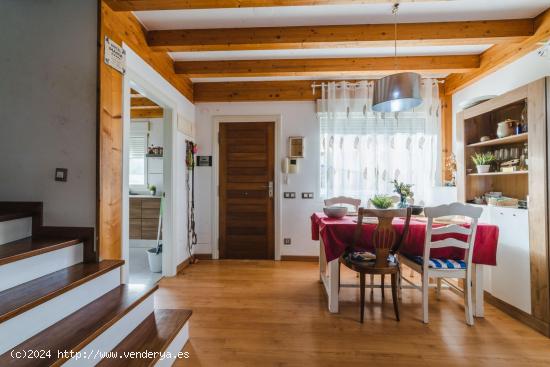 Chalet independiente con parcela en Gajano 🏠 - CANTABRIA