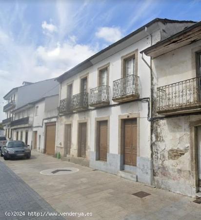 Dos casas adosadas - LUGO