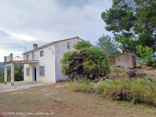 CASA DE CAMPO EN VENTA ENTRE LAS POBLACIONES DE OLLERIA Y AIELO DE MALFERIT - VALENCIA