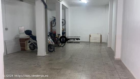 INMOBILIARIA TEJARES VENDE EXCELENTE LOCAL CON VADO -ZONA FRANCISCANOS - ALBACETE