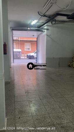 INMOBILIARIA TEJARES VENDE EXCELENTE LOCAL CON VADO -ZONA FRANCISCANOS - ALBACETE