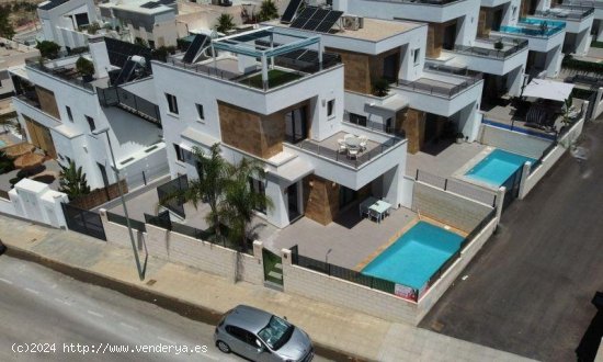  Villa en venta en Benijófar (Alicante) 