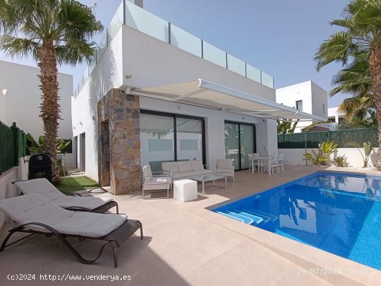  Villa en venta en San Javier (Murcia) 