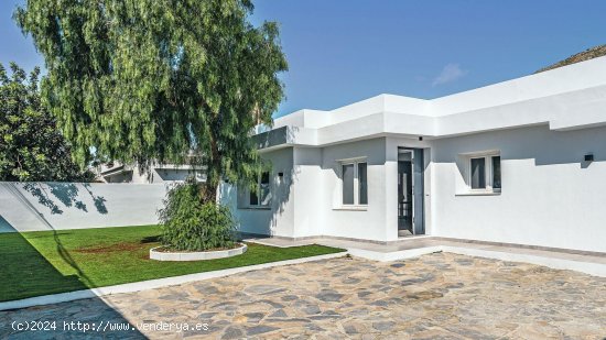 Villa en venta en Benalmádena (Málaga)