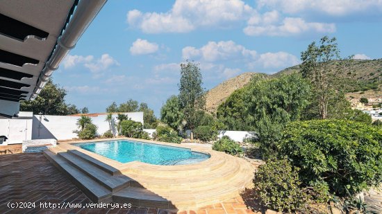 Villa en venta en Benalmádena (Málaga)