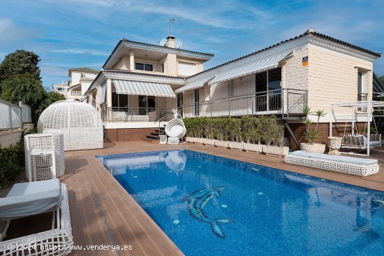  Villa en venta en Torrevieja (Alicante) 