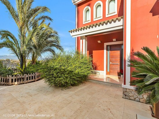 Villa en venta en Algorfa (Alicante)