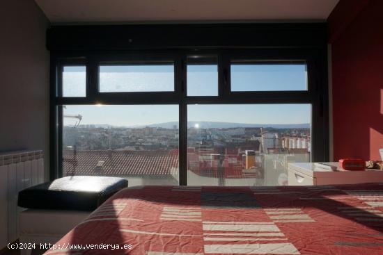 APARTAMENTO CON ENCANTO EN CALLE CORRERÍA. 4º DE ALTURA SIN ASCENSOR - ALAVA