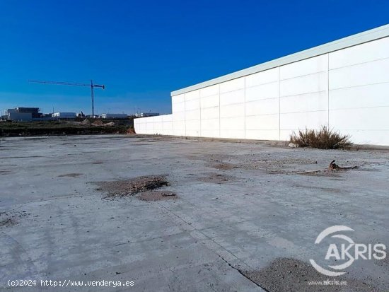 VENTA TERRENO INDUSTRIAL DE 6.860 M2 EN YUNCOS