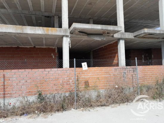 VIVIENDA EN CONSTRUCCIÓN CON 48 VIVIENDAS Y PLAZAS GARAJES EN BOROX