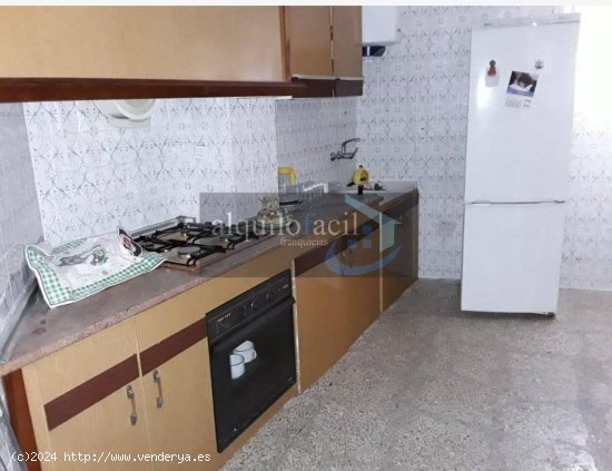 SE VENDE O ALQUILER CON OPCION A COMPRA PISO EN LA RODA DE 4 DORMITORIOS POR 76500€