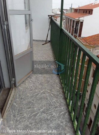 SE VENDE O ALQUILER CON OPCION A COMPRA PISO EN LA RODA DE 4 DORMITORIOS POR 76500€