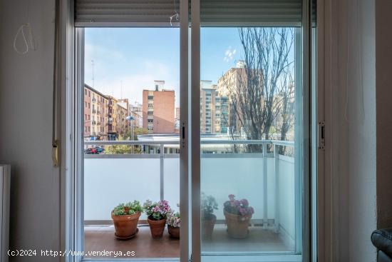 Apartamento como nuevo, con 3 terrazas y trastero. - ZARAGOZA