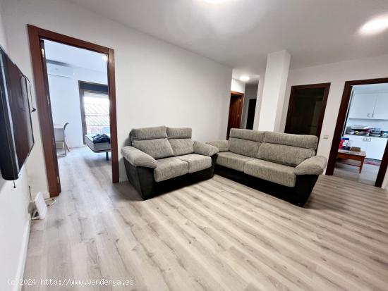 ALQUILER DE HABITACION JUNTO PARQUE CENTRAL VALENCIA (ZONA RUZAFA) - VALENCIA