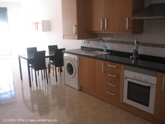  Bonito estudio con terraza amplia - CASTELLON 