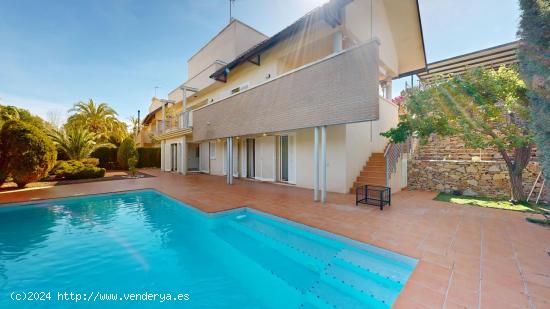 CHALET EN ALTORREAL - MURCIA