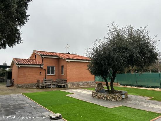 VENTA CHALET INDEPENDIENTE EN LA ARBOLEDA, PIOZ - GUADALAJARA