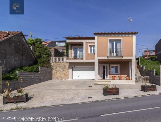 ¡Vive en el paraíso! Precioso chalet al lado de Meloxo y a solo 600 metros de la playa Lavaxeira 