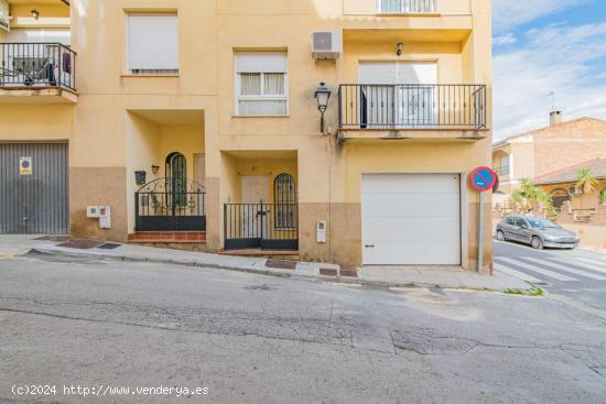 🏡 ¡Tu nuevo hogar te espera en el corazón de Las Gabias! 🌟 - GRANADA